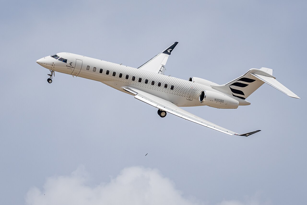 Bombardier Global 8000